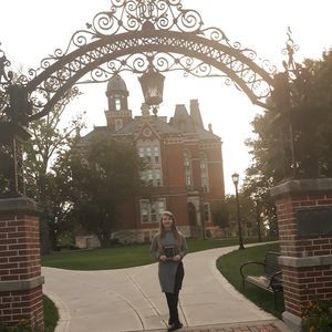 Meet your Posher, Destini